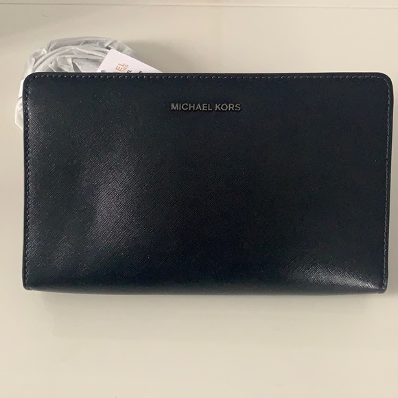 Michael Kors Clutch - Picture 1 of 7